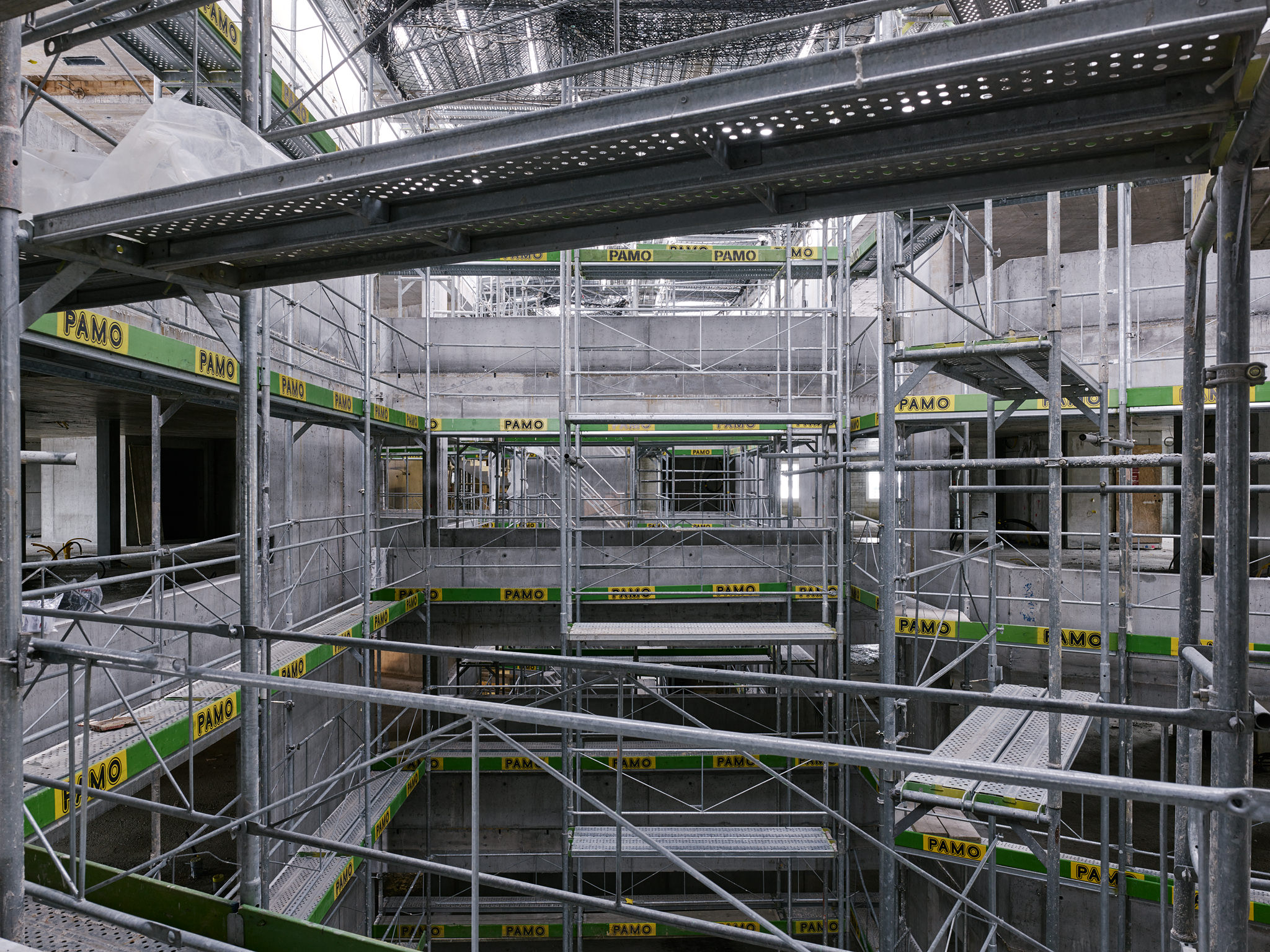 E15541 Alpa 049214 SCREEN